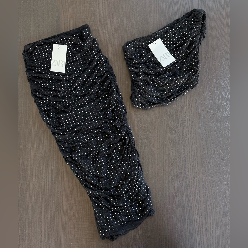 Zara Black Set with Silver Accents